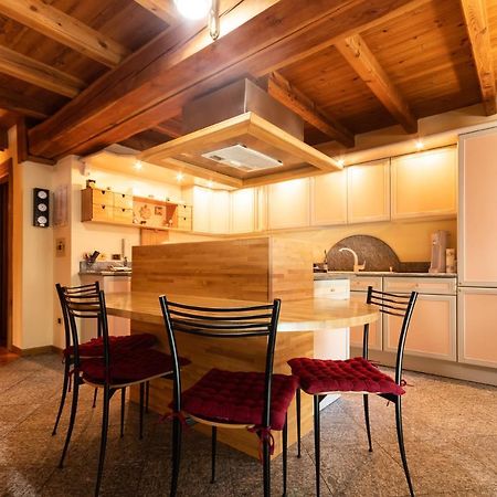 L'Atelier Du Temps - Woodstone Villa Аоста Екстер'єр фото